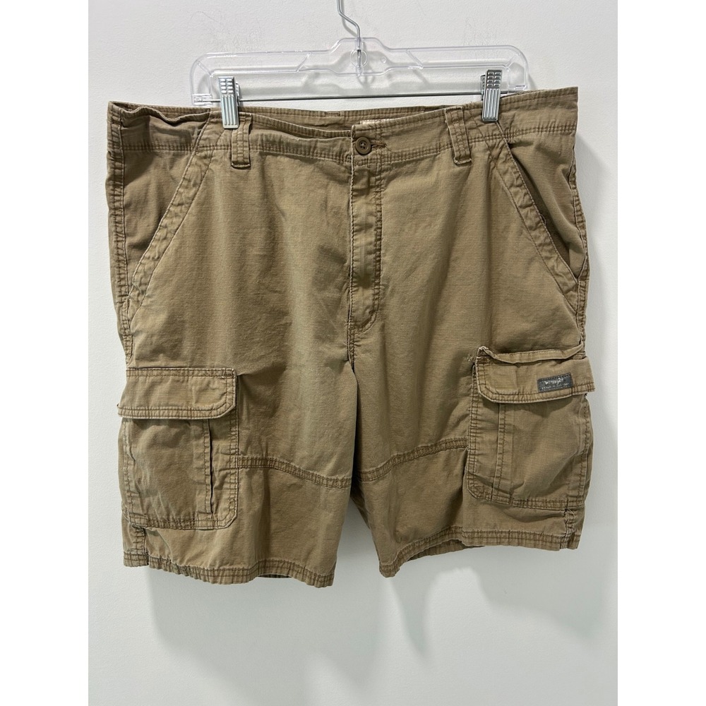 Wrangler Relaxed Fit Cargo Shorts Mens 40 Khaki Tan Ripstop Multi Pocket Casual